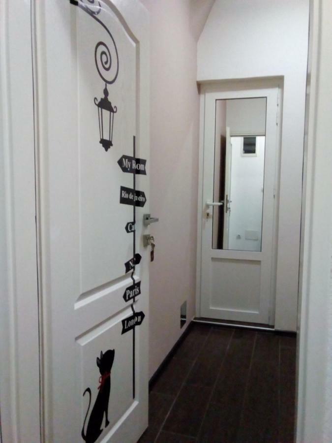 Apartments Grubor Будва Екстер'єр фото